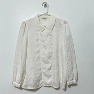 Vintage - Ivory Butterfly Collar Blouse